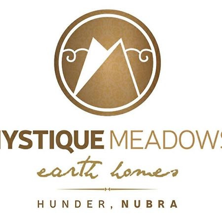 Mystique Meadows Earth Homes Hundar Exterior photo